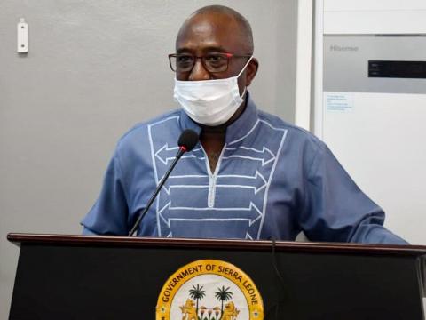 Dr Alie Wurie, The incident Manager for Ebola and Director of Health and Sanitation, speaking at the Ministry of Information and Communication press briefing. Dr Alie Wurie, The incident Manager for Ebola and Director of Health and Sanitation, speaking at the Ministry of Information and Communication press briefing.