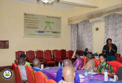 Dr Sengeh presenting to cabinet Dr Sengeh presenting to cabinet
