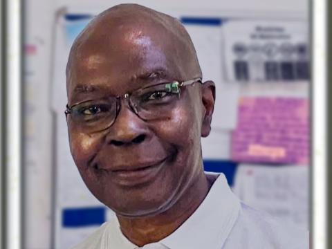 Dr. Len Gordon-Harris Dr. Len Gordon-Harris