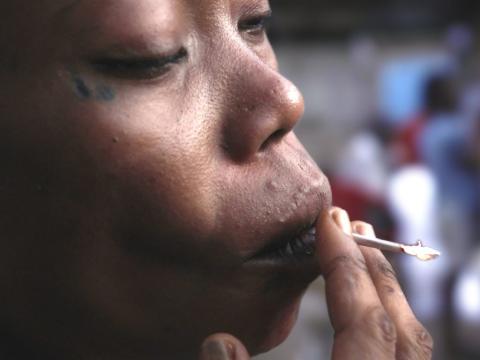 Kush smoking in SIerra Leone. Photo credit: BBC Kush smoking in SIerra Leone. Photo credit: BBC