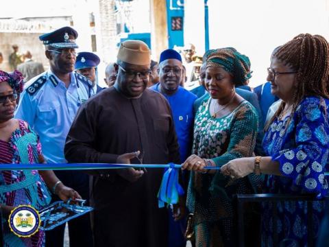 President Bio cutting the symbolic ribbon President Bio cutting the symbolic ribbon