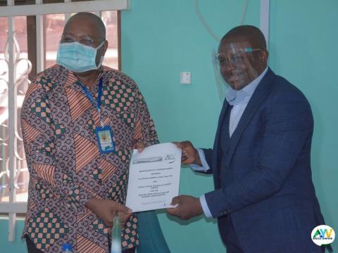Prof. Sankoh of Stats SL and Anthony Navo Jnr, CEO of AYV, after the signing of the MoU Prof. Sankoh of Stats SL and Anthony Navo Jnr, CEO of AYV, after the signing of the MoU