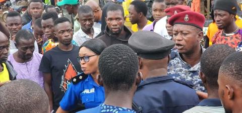 Police had to intervene to control the situation Police had to intervene to control the situation