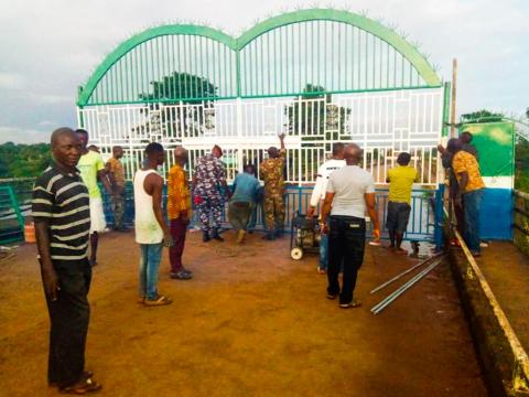 The border gate on the Sierra Leone side The border gate on the Sierra Leone side