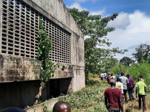 The dilapidated Bunumbu Building The dilapidated Bunumbu Building