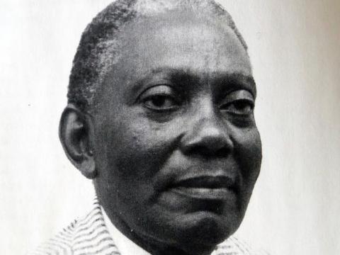 Prof Eldred Jones Prof Eldred Jones