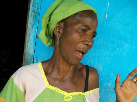 sia mariama lamin, weeping mother of the deceased 14-year-old sia mariama lamin, weeping mother of the deceased 14-year-old